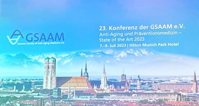 GSAAM German Society of Anti Aging Medicine! The future will be wild: KI, Biohacking, Wegovy, supplements, Innovative Entdeckungen in der Wundheilung und Krebstherapie. Danke für die großartige Tagung in München #gsaam #drjulianebodo #plastethicsberlin #aestheticsırgery #antiaging #longevity #wegovy #biohacking #supplements #feelbetter #womenshealth